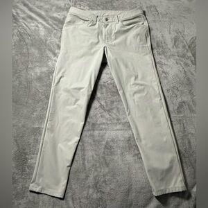 Lululemon 5-Pocket Performance ABC Jean Style Tech Pants Men's 32x30 Gray Golf